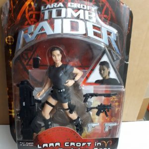 AJ009 tomb raider lara croft in combat training gear