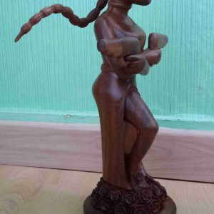 AJ013 tomb raider lara croft unique sculpture from african artist