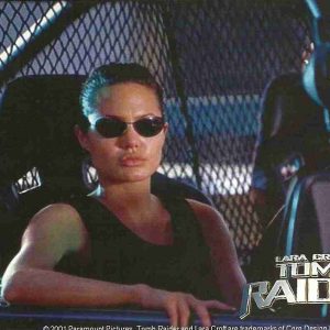 AW025 tomb raider postcard chine mod09
