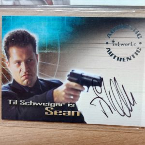 zz112 tomb raider lara croft autograph officiel A4 Sean
